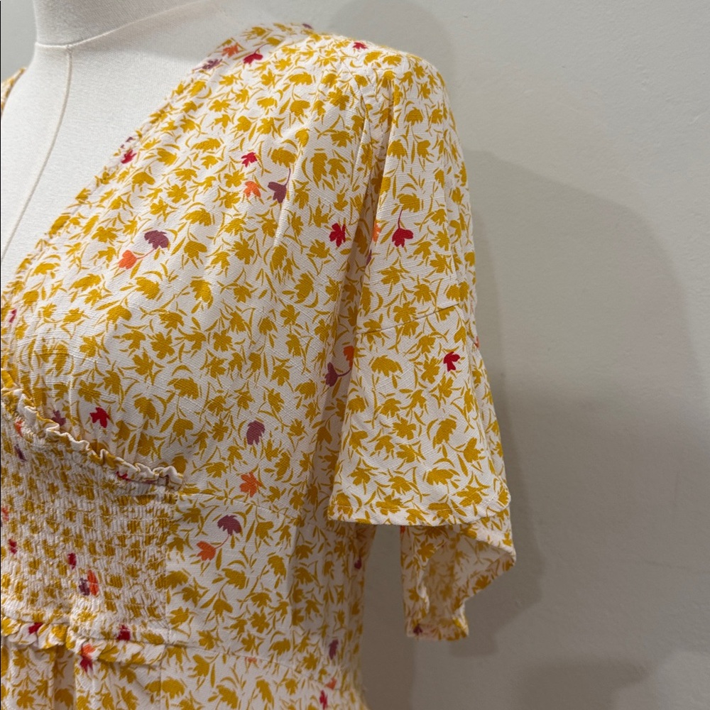 Free People Boho Floral Maxi Dress with Plunging Neckline – Size Large - Picture 8 of 13